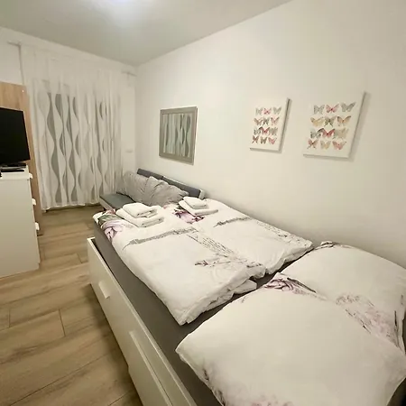 Nikola Apartmani Crikvenica Exterior photo